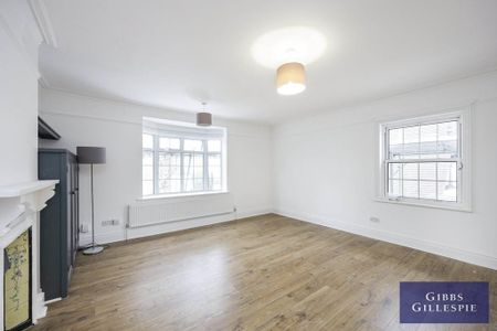 4 bedroom detached house to rent - Photo 3