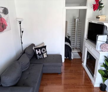 For Lease - 95 The Queensway N/A Unit# 3, Toronto, Ontario - Photo 2