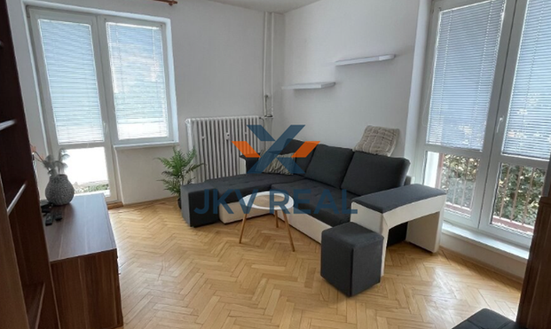 Prenájom 2-izb. byt s balkónom, Národná trieda, Košice-Sever - Photo 1