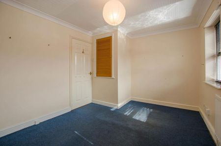 2 bedroom townhouse to rent - Photo 3