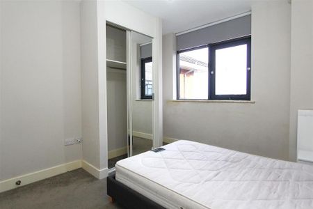1 bedroom flat to rent - Photo 3