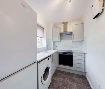 Cherry Gardens, Northolt, UB5 - Photo 5