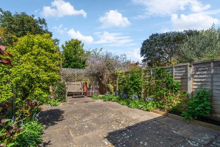 Meon Road, South Acton, W3 - Photo 4