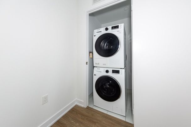 For Lease - 15 Richardson Street Unit# 2013, Toronto, Ontario - Photo 1