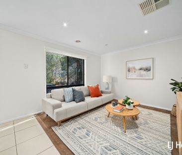 1/40 Siroset Close, Dunlop ACT, Belconnen - Photo 1