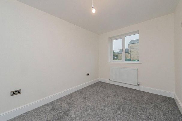 4 bedroom townhouse to rent - Photo 1