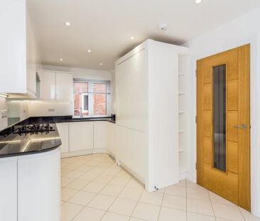 4 bedroom house to rent - Photo 1