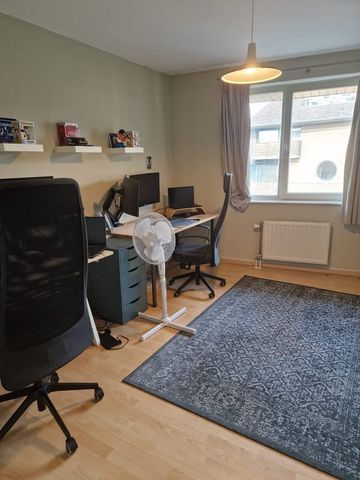 Appartement te huur - Photo 2