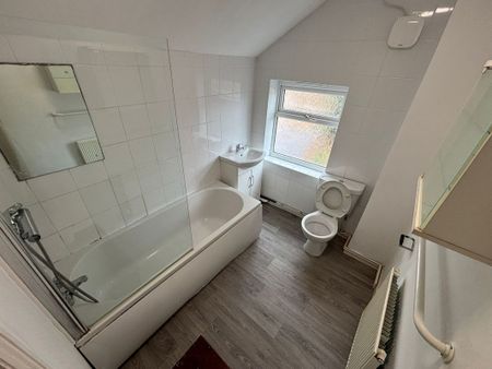 71 Leopold Street - Spacious 2 bedLoughborough - Photo 4