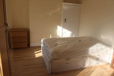 Mackintosh Place, Roath, Cardiff, CF24 - Photo 4