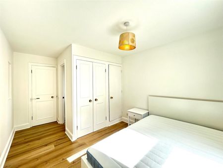 Heathfield Road, London - Photo 4