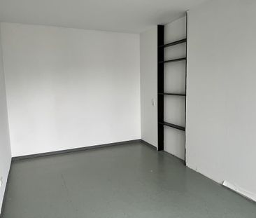 NUR MIT WOHNBERECHTIGUNGSSCHEIN NACH § 88D !! 2-Zimmer-Wohnung such... - Foto 1