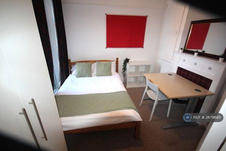 5 bedroom terraced house to rent - Photo 3