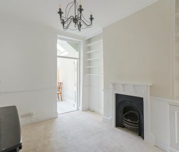 4 bedroom terraced house to rent - Photo 4