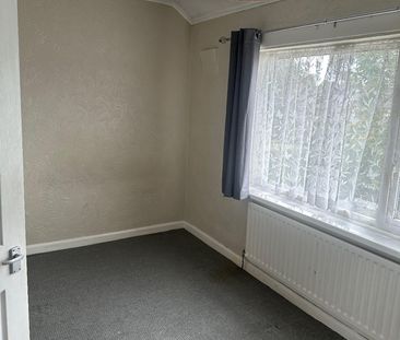 3 Bed Semi-Detached House, Sunningdale Road, B11 - Photo 4