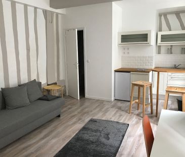 Location Appartement 1 pièce 24m² - Photo 3