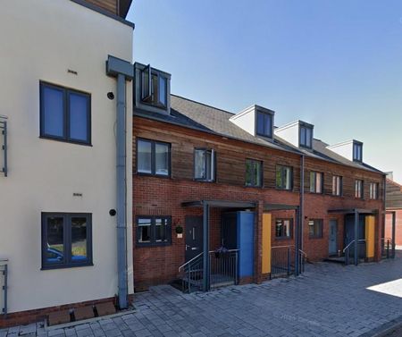 3 bedroom townhouse to rent - Photo 4