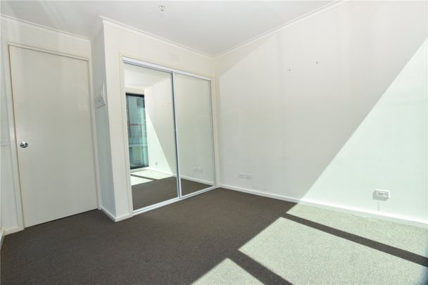 1411/180 City Road - Photo 1