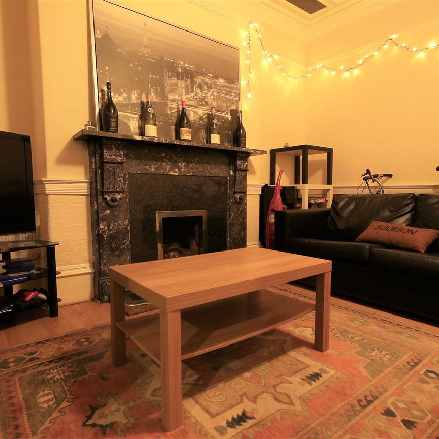 Queens Terrace, Jesmond, Newcastle Upon Tyne - Photo 1