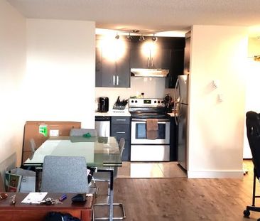 $1,950 / 1br – 589ft2 – Welcome to your new home in beautiful New W... - Photo 4