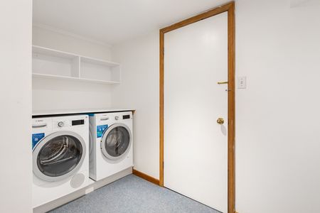 For Lease - 89 Willcocks Street Unit# Bsmnt, Toronto, Ontario - Photo 4