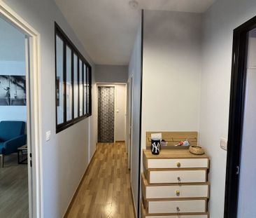 CAEN SECTEUR HAIE VIGNE APPARTEMENT A LOUER T4 80m² DISPONIBLE 01/1... - Photo 2