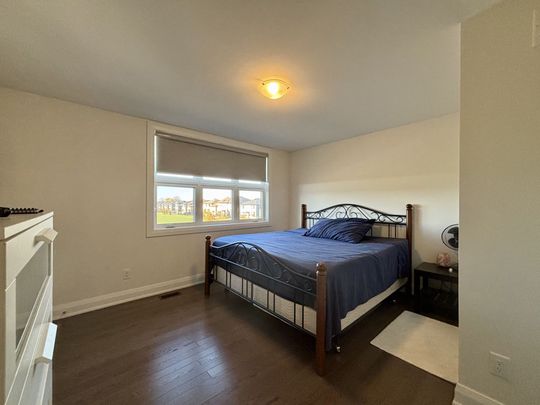 For Lease - 561 Honeylocust Avenue, Kanata, Ontario - Photo 1