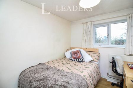 4 bedroom property to rent St Johns, Worcester, WR2 - Photo 2