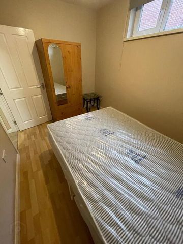 Great Apartment, 2C Dudley Street, University Quarter, Belfast, BT7 1GW - Photo 4