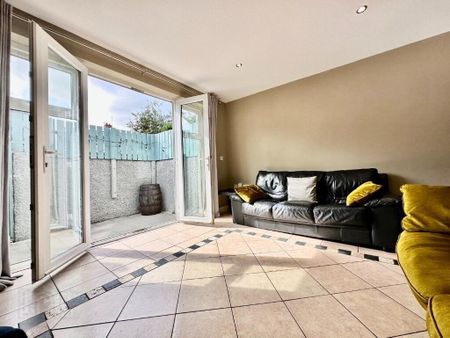 53 Sandhurst Gardens, Belfast, BT9 5AX - Photo 2