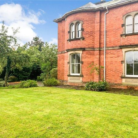 5 bedroom detached house to rent - Photo 4