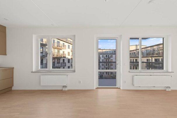 Järva Skjutbaneväg, Solna - Foto 1