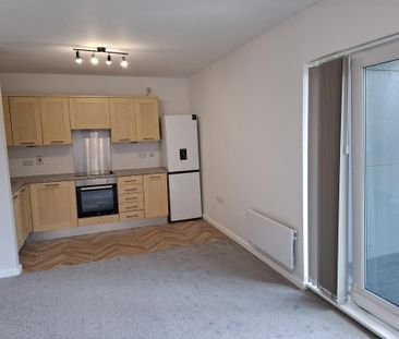 2 bedroom apartment to rent - Photo 6