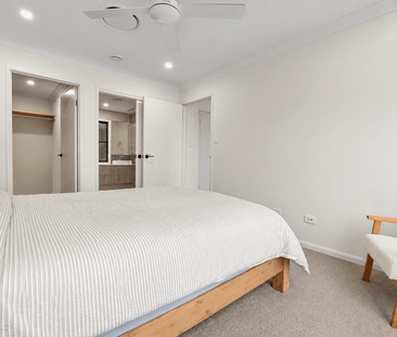 Executive Townhome Living with Exceptional Convenience - Photo 4