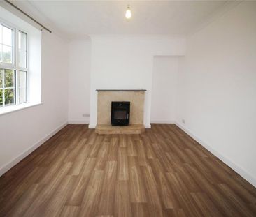 2 bedroom semi-detached house to rent - Photo 5