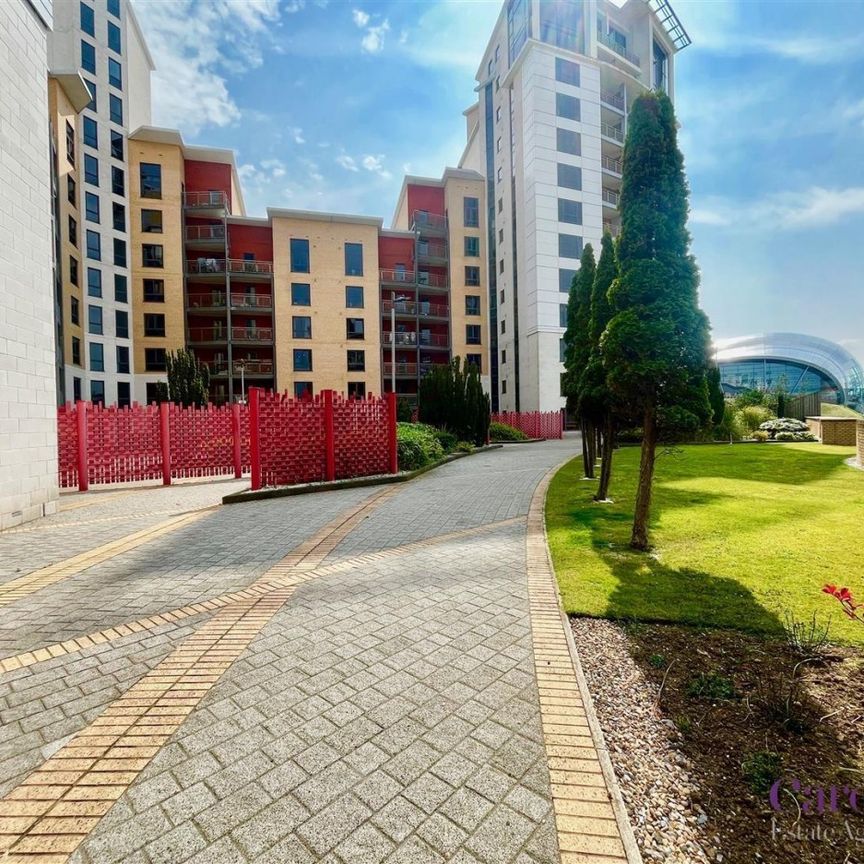 Baltic, Mill Road, Gateshead - Photo 1