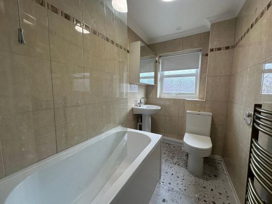 2 bedroom semi-detached house to rent - Photo 1