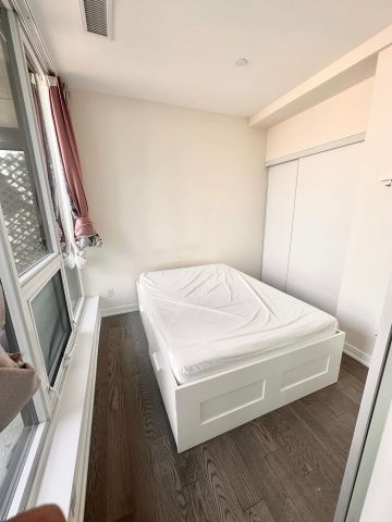 For Lease - 17 Dundonald Street Unit# 1801, Toronto, Ontario - Photo 2