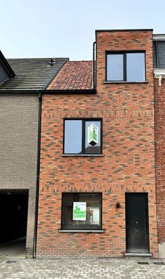 Instapklare nieuwbouwwoning met 3 slaapkamers en garage te Bissegem - Photo 1