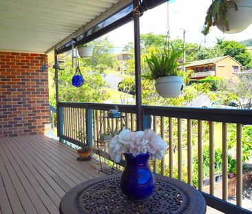 Coffs Harbour, 62 Vera Drive - Photo 2