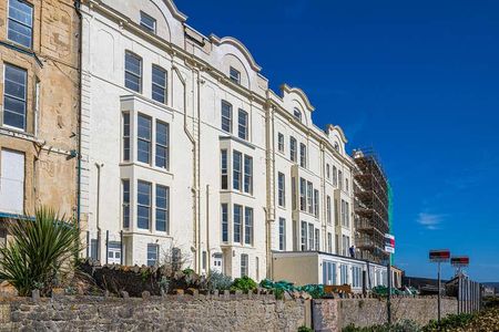 Claremont Crescent, Weston-super-mare, BS23 - Photo 4