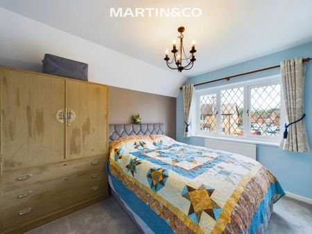 5 bedroom detached house to rent - Photo 3