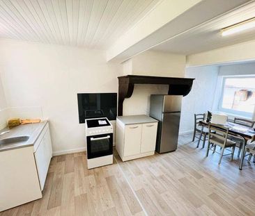 Appartement 2 pièces - 71000 Sennecé-lès-Mâcon - Photo 2