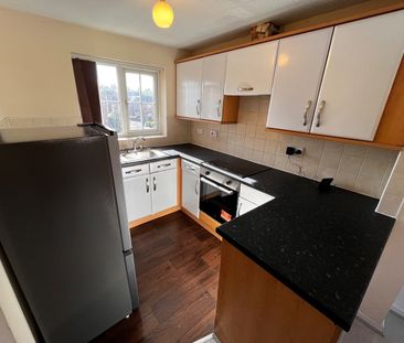 2 Bed Maisonette, Bellfield Close, M9 - Photo 1