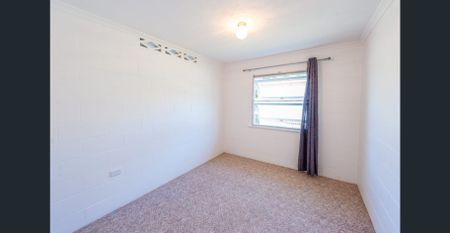 LOWSET DUPLEX UNIT CLOSE TO THE RIVER! - Photo 5