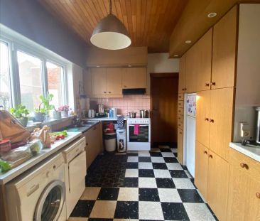 Rustig, doch nabij het centrum gelegen woning met 3 slaapkamers en ... - Foto 3