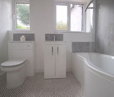 3 bedroom bungalow to rent - Photo 6