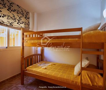 Apartamento de alquiler en Calle Zurbarán, Cumbre del Sol - Photo 5