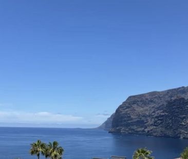 Luxury Flat for rent in Los Gigantes, Spain - Photo 1