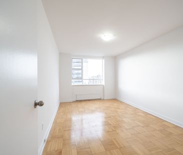 For Lease - 165 Cosburn Avenue Unit# 604, Toronto, Ontario - Photo 6